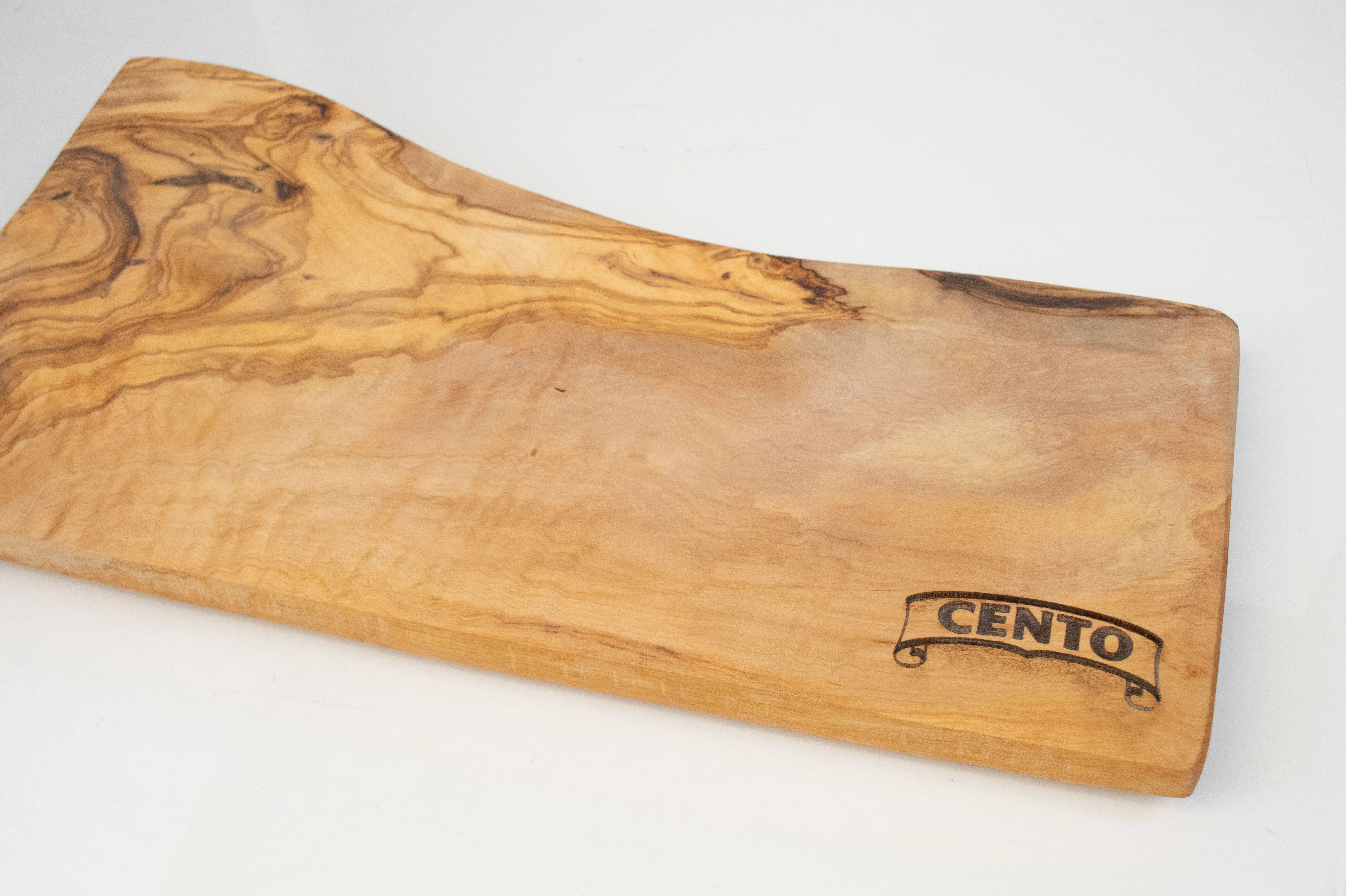 Cento Olive Wood Cutting Board - Image 2
